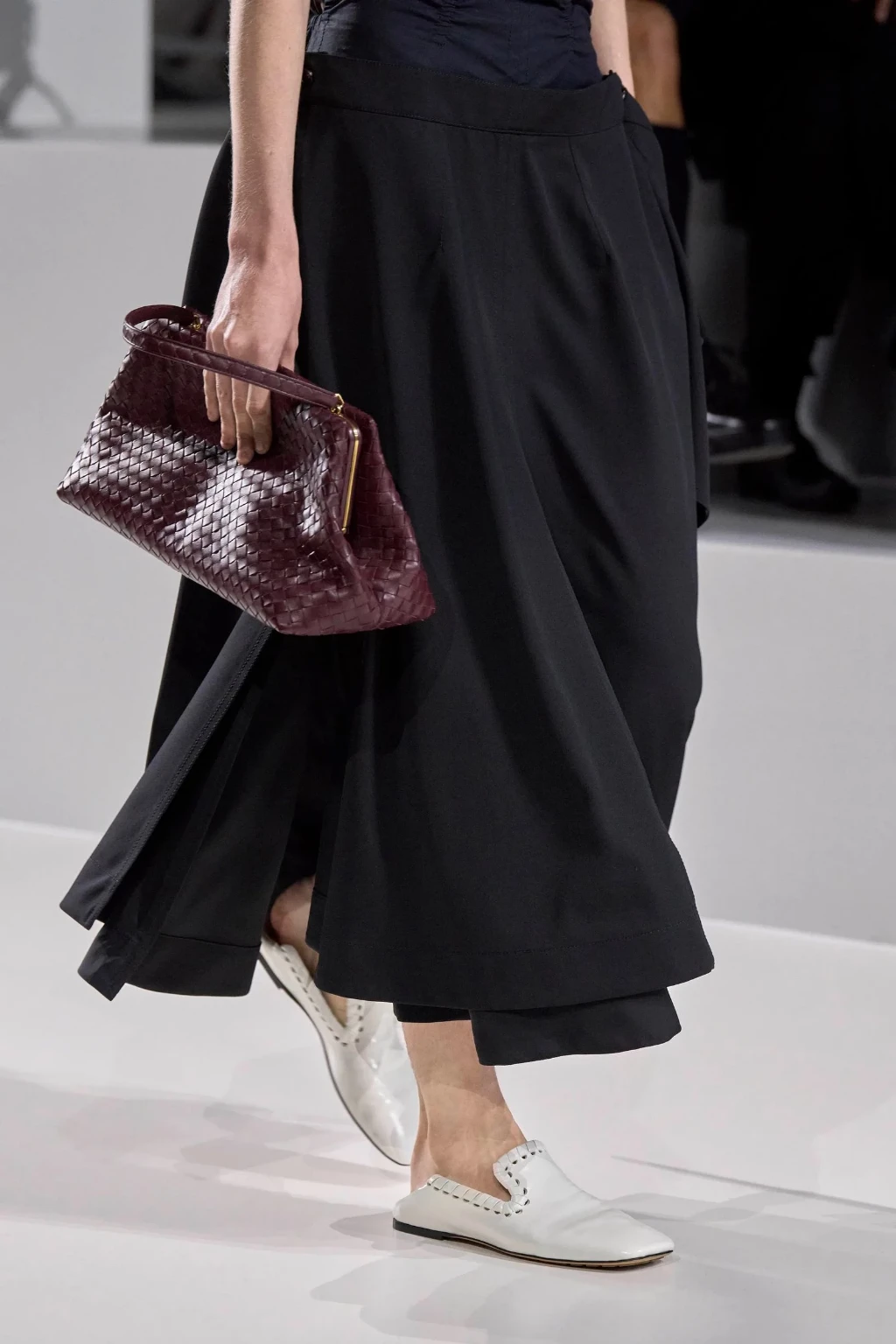 Bottega Veneta весна-літо 2026