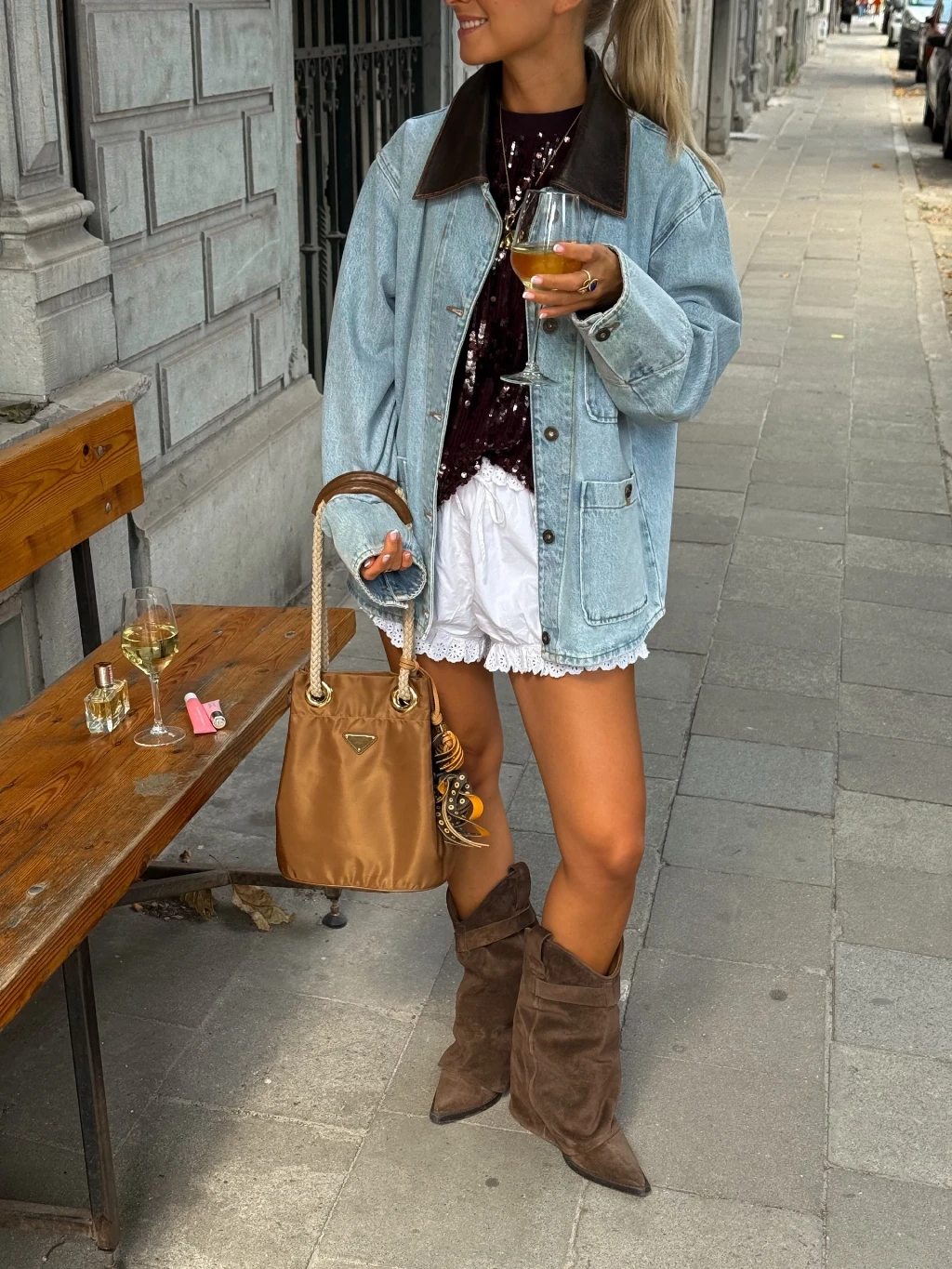 Instagram @oliviatps